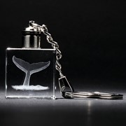Crystal Keychain - Whale Tail with Blue LED 51913WH View 3