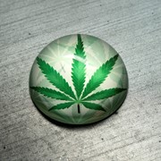 Deskpop Crystal Dome - Marijuana 51103MJ View 4